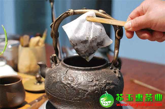 常見的泡茶、蒸茶、煮茶到底哪個好？