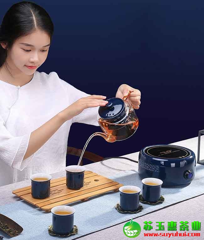 烏龍茶用什么茶具泡好 烏龍茶怎么沖泡才好喝呢？